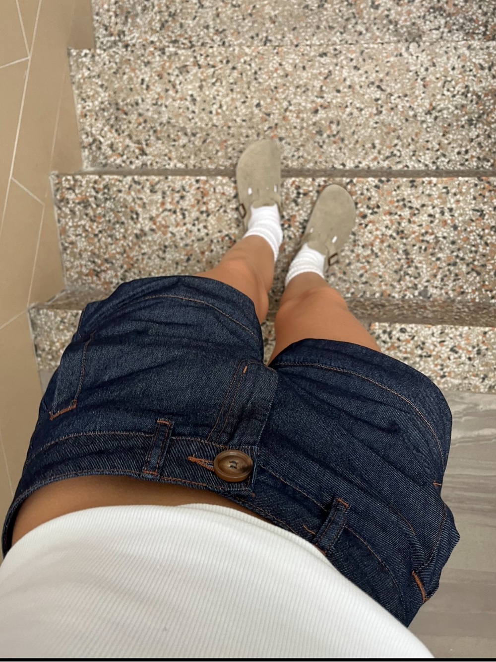 DENIM MID RISE MICRO SHORTS - Picture 8 of 8